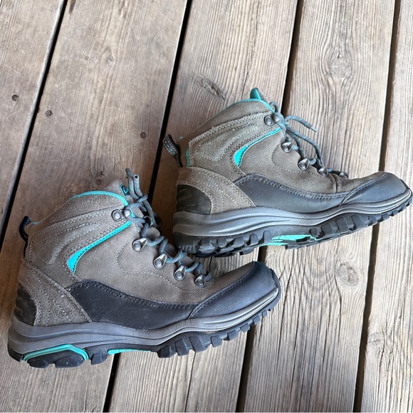 Cabela’s Portia II Leather Hiking/Ankle Boots - Picture 7 of 8